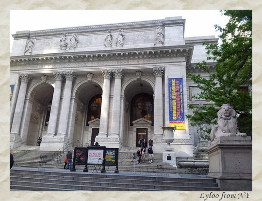 New York Public Library derrière Bryant Park